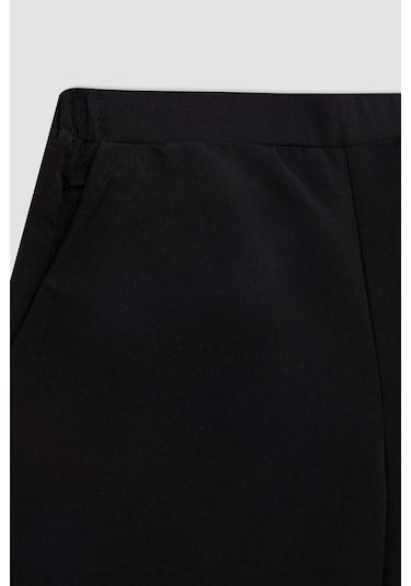 DeFacto Regular Fit Deniz Şortu-Fall in Love T5639AZ24SMBK27 Siyah DeFacto Regular Fit Deniz Şortu-Fall in Love T5639AZ24SMBK27 Siyah