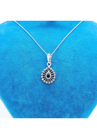 Oltu Taşı Tasarım İşçilikli 925 Ayar Gümüş Kolye Siyah