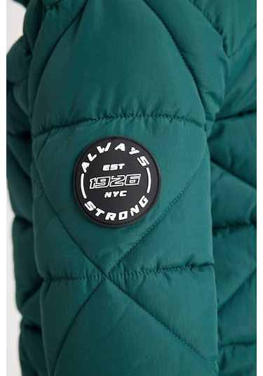 DeFacto Erkek Çocuk Su İtici Kapüşonlu Fermuarlı Cepli Mont C7385A824WNGN383