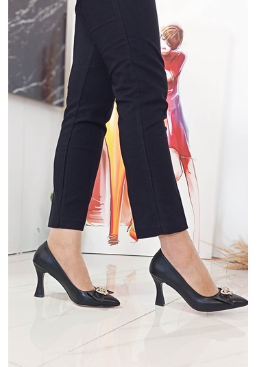 Siyah Kadeh Yüksek Topuk Taş Desenli Kadın Stiletto 001