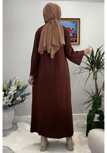 Banu Broşlu Triko Elbise Kahve Normal