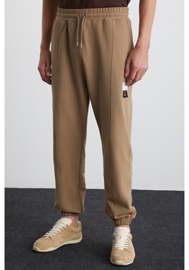 Rowan Erkek Relaxed Içi Şardonlu Önü Nervürlü Dekoratif Etiketli Vizon Eşofman Altı