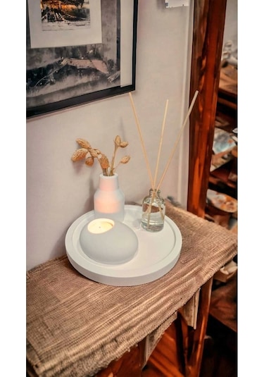 Konik Vazo Vanilya Oda Kokusu Ve Tealight Mum Çok Renkli