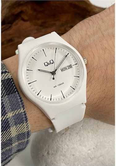 Q&Q QCG21202 Beyaz Su Geçirmez Çift Takvimli Unisex Kol Saati