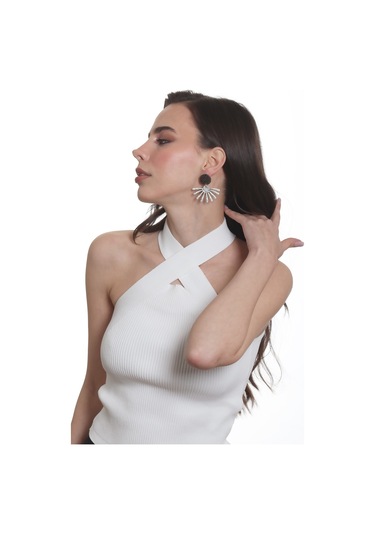 Labalaba Kadın Antik Gümüş& Lak Antrasit Kaplama Çivili Model Güneş Küpe Gümüş - Gri