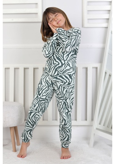 Kaplan Desenli Kız Çocuk Pijama Takımı Yeşil