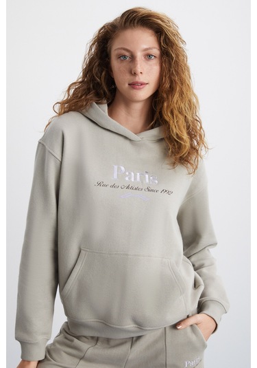 Taına Kadın Nakış Detaylı Organik Pamuk Şehir Temalı Regular Kapüşonlu Bej Sweatshirt