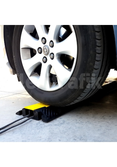 Kablo Kanallı Hız Kesici 2 Kanallı. Yol Kasisi 25 x 100 x 4.5 CM