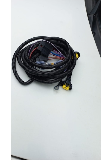 Fiat Egea Sis Far Tesiati Komple Hazır Şekilde