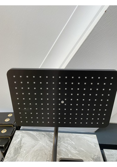 İsaoğlu Yapı Siyah Duş Sistemi Mat Siyah Büyük Kare Tepe Set Büyük El Duşu Duş Başlığı Pirinç Malzeme Siyah