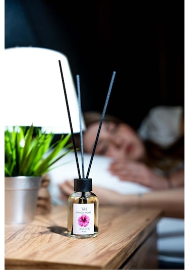 Vivaldi Home Amber Çiçeği Çubuklu Oda Kokusu Esansiyel Uçucu Yağ 50 ML