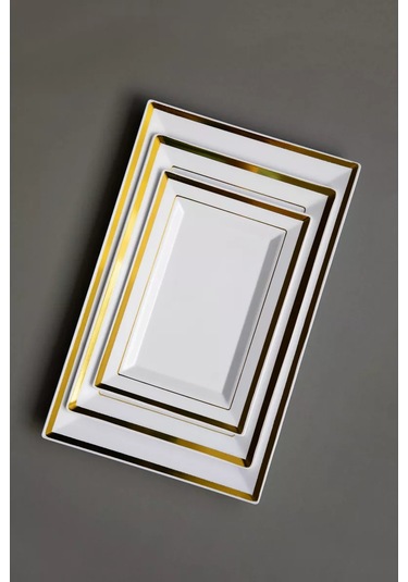 Family Co. Tek Kullanımlık Plastik Servis Tabakları Seti 6 Adet. 210113081 100 adet