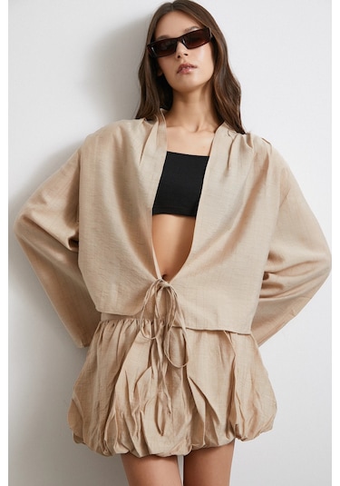 Geniş Kol Önden Bağlamalı Bluz Bej Bej