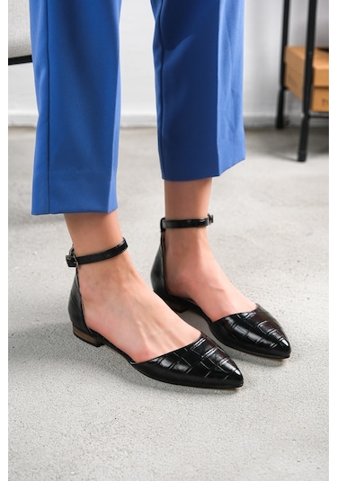 Misty Siyah Kroko 2 Cm Topuklu Bilekten Bantlı Sivri Burun Günlük Babet Siyah