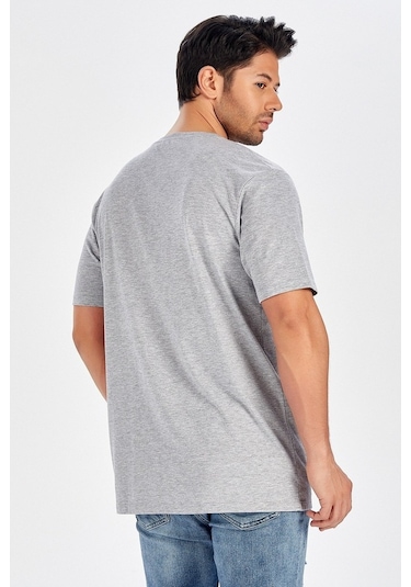 Peraluna Cep Desenli Düz Kesim Açık Gri Pamuklu Erkek T-Shirt-Gri