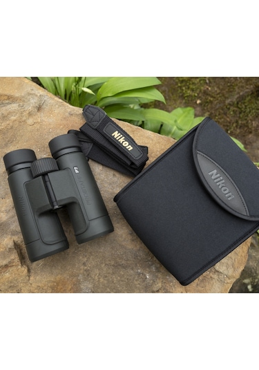 Nikon Prostaff P7 10x30 Dürbün Siyah
