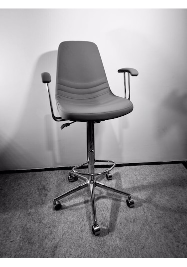 Tekerlekli Gri Deri Rahat Kollu Bar Sandalye Modelleri Gri