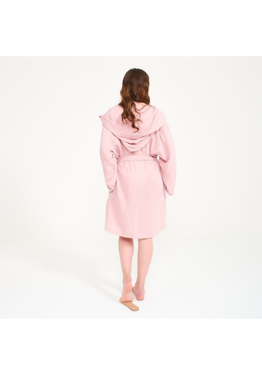 Ördek Nakışlı Kısa Kapüşonlu Müslin Kadın Bornoz-Pembe