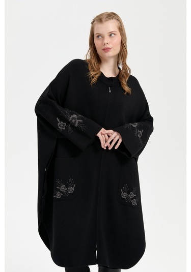 Kadın Dik Yaka Kolu Ve Cebi İşlemeli Panço Siyah Siyah