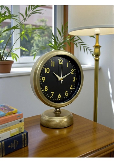 Retro Elegance 25 X 20 Cm Eskitme Metal Masa Saati Çok Renkli