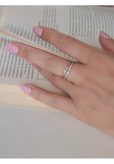 İki Sıralı Zirkon Taşlı Ayarlanabilir Silver Gümüş Renkli Yüzük Silver