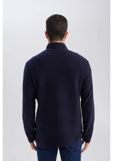 DeFacto Lacivert Tüylenme Yapmayan Soğuk Geçirmez Regular Fit Dik Yaka Fermuarlı Polar Sweatshirt Y3996AZNSNV28