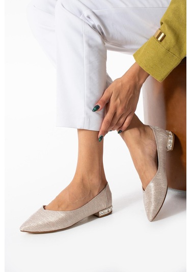 Kadın Altın Topuk Taş Detaylı Babet Altın