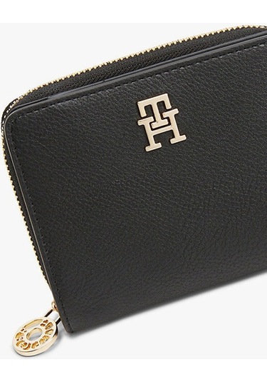Tommy Hilfiger Th Dıstınct Med Za Kadın Siyah Cüzdan Aw0aw17473bds Siyah