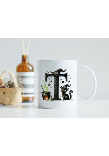 T Harfli Halloween Kedili Figür Kupa Bardak - Şapkalı Ve Kazanlı İsme Özel Kupa - Hediye Beyaz