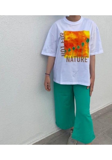 Kız Çocuk Pamuklu Rahat Kesim Manzara Baskılı Tshirt-12926 Beyaz