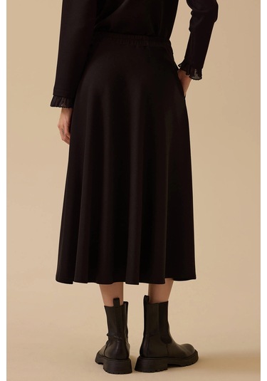 Seçil Kadın Elastik Bel Cepli Kloş Etek 1004 Siyah Siyah
