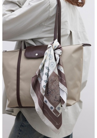 Manuka Desenli Saten Boyun Fuları Antıque Bej - Kahverengi