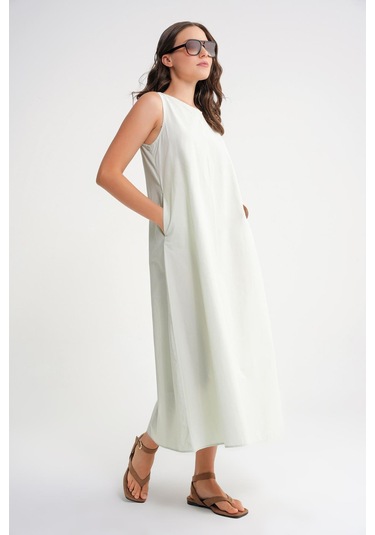 4690 Kadın Bisiklet Yaka Sıfır Kol Midi Paraşüt Elbise Adaçayı Adaçayı