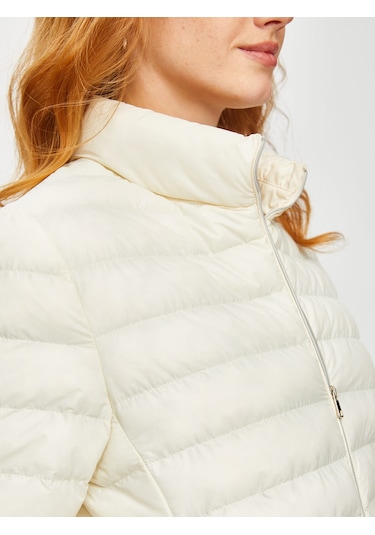 Kapitone Mont 00042-1 B00042-173 Ekru