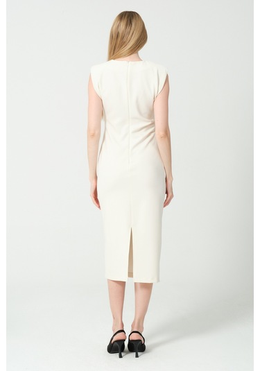 Arka Yırtmaç Detaylı Bel Büzgülü Elbise BEYAZ Beyaz