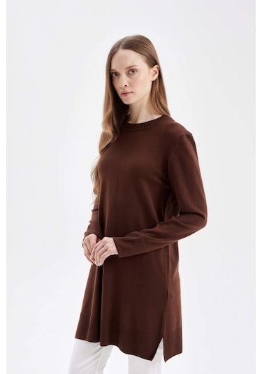 Defacto Regular Fit Bisiklet Yaka Yandan Yırtmaçlı Basic Düz Kazak Tunik H3431AZ24AUBN468 Kahverengi