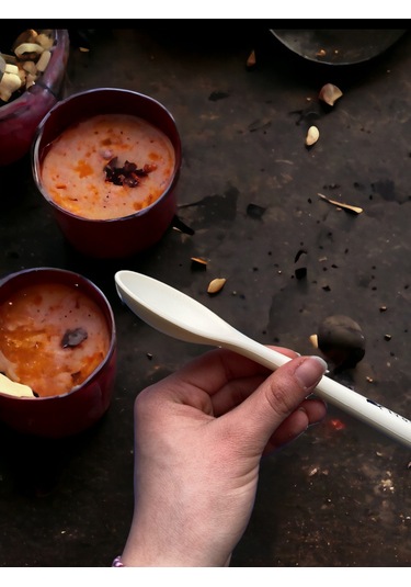 Sert Uçlu Isıya Dayanıklı Silikon Kaşık 28/22/20cm Krem