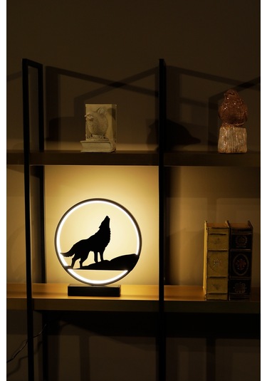 Bozkurt Metal Led Masa Lambası Yalnız Kurt Temalı Dekoratif Gece Lambası Led Özgürlük Simgesi Kurt