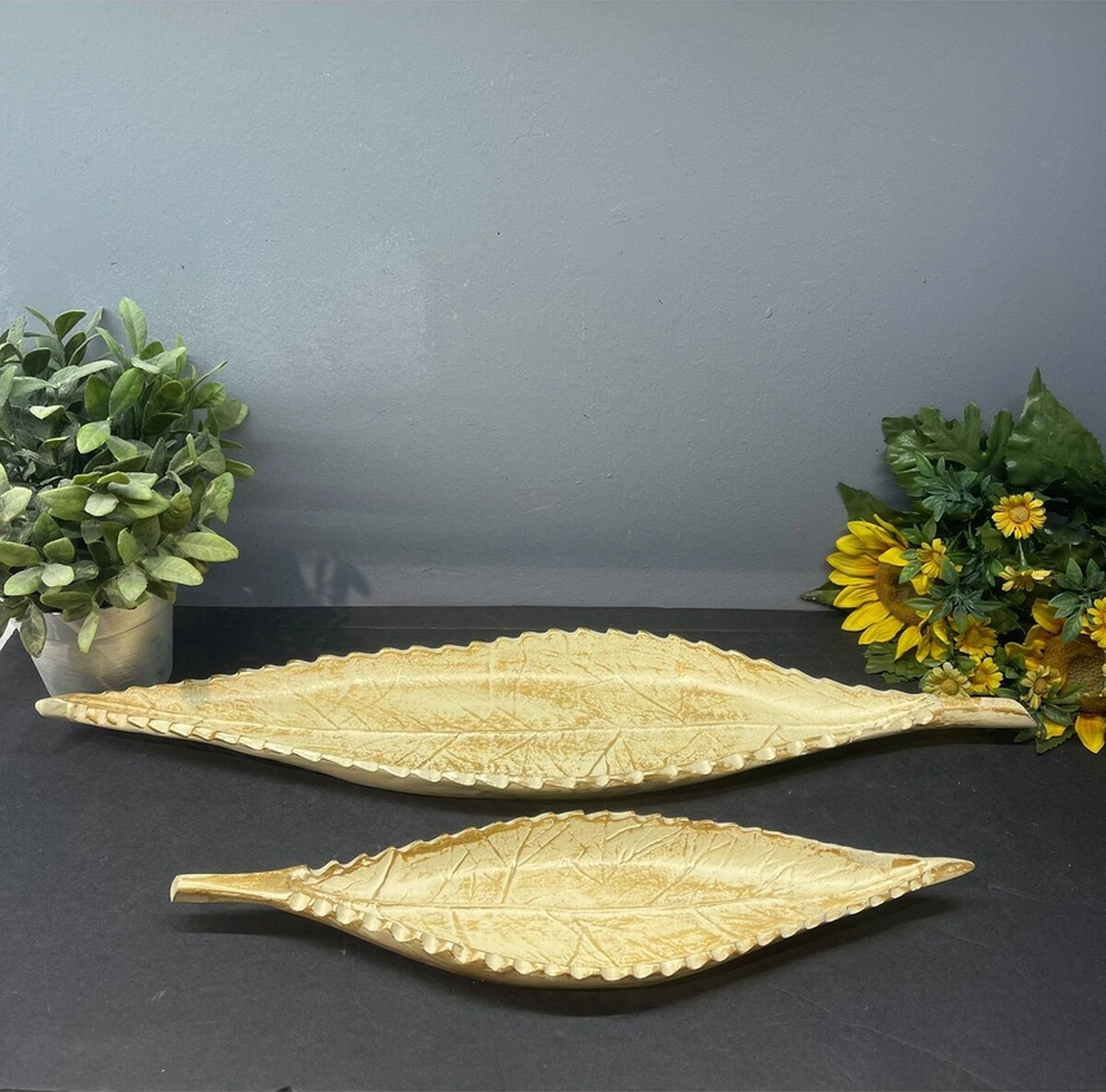 Dekoratif Polyester Ikili Uzun Yaprak Sunumluk Krem Gold Eskitme