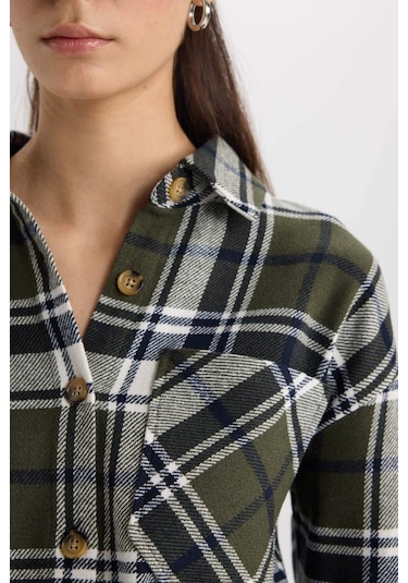 DeFacto Kareli Flanel Uzun Kollu Oduncu Gömlek R3725AZ24WNKH117 Haki DeFacto Kareli Flanel Uzun Kollu Oduncu Gömlek R3725AZ24WNKH117 Haki