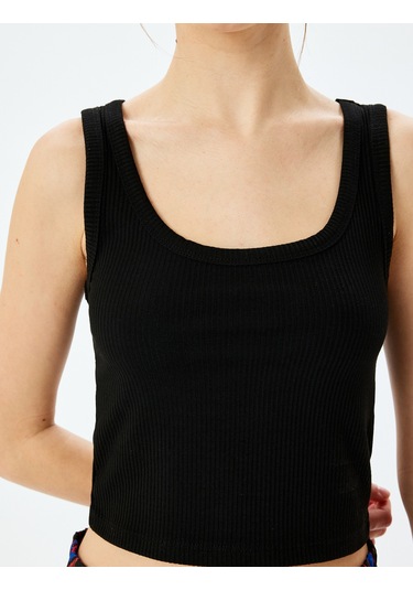 Koton U Yaka Slim Fit Kolsuz Crop Üst Siyah 5sak30094nk Siyah