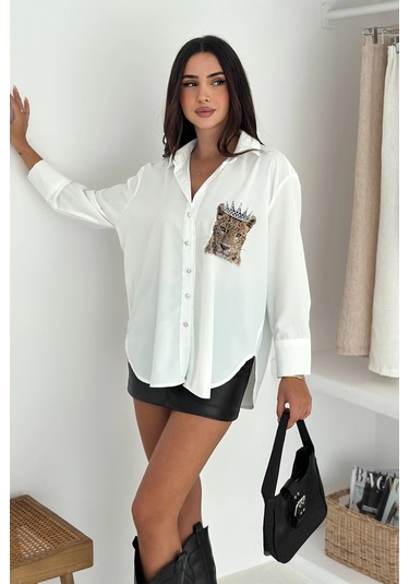 Kaplan Desen Taç Baskılı Taşlı Gömlek Beyaz
