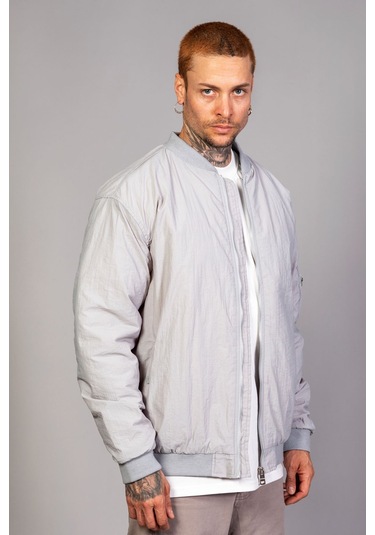 Gri Regular Fit /krinkıl Kumaş İçi Kapitone Pilot Erkek Ceket... Gri