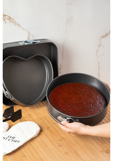 Porsima 911 3lü Yanmaz Yapışmaz Metal Kilitli Kelepçeli Kek Kalıbı Seti Çok Renkli