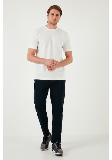 Buratti Pamuklu Regular Fit Normal Bel Düz Paça Erkek Pantolon 5908059 Indigo Buratti Pamuklu Regular Fit Normal Bel Düz Paça Erkek Pantolon 5908059 Indigo