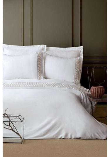 Apricitas Home Bambu Nakışlı Hera Whıte Nevresim Takımı Çift Kişilik Beyaz