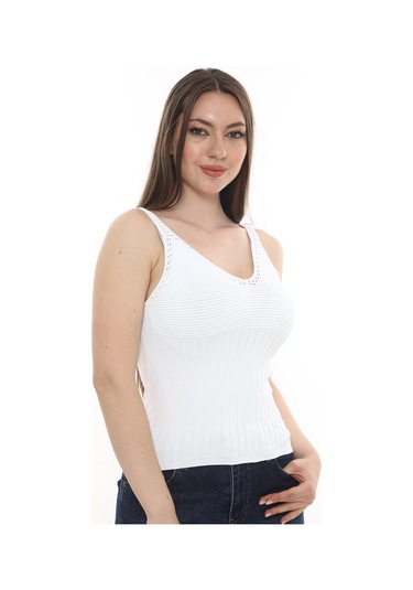 Monox Kadın Bluz V Yaka Gofre Nakışlı Yazlık Triko Atlet Beyaz