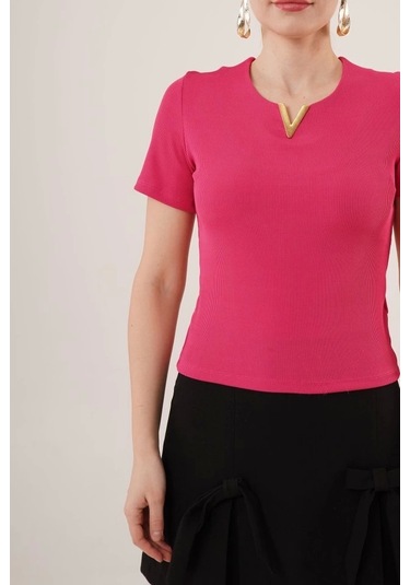 Kısa Kollu Yaka Detaylı Kaşkorse Fuşya Bluz FUŞYA
