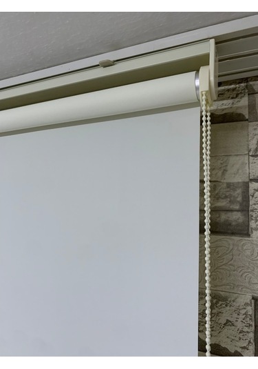 Stor Perde Ekru Renk - Güneşlik Perde - Ev, Ofis - (Etek Düz)