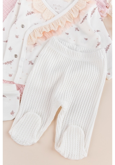 Çiçek Desenli Fistolu 5 Li Kız Bebek Hastane Çıkışı Bebek Takımı Çok Renkli